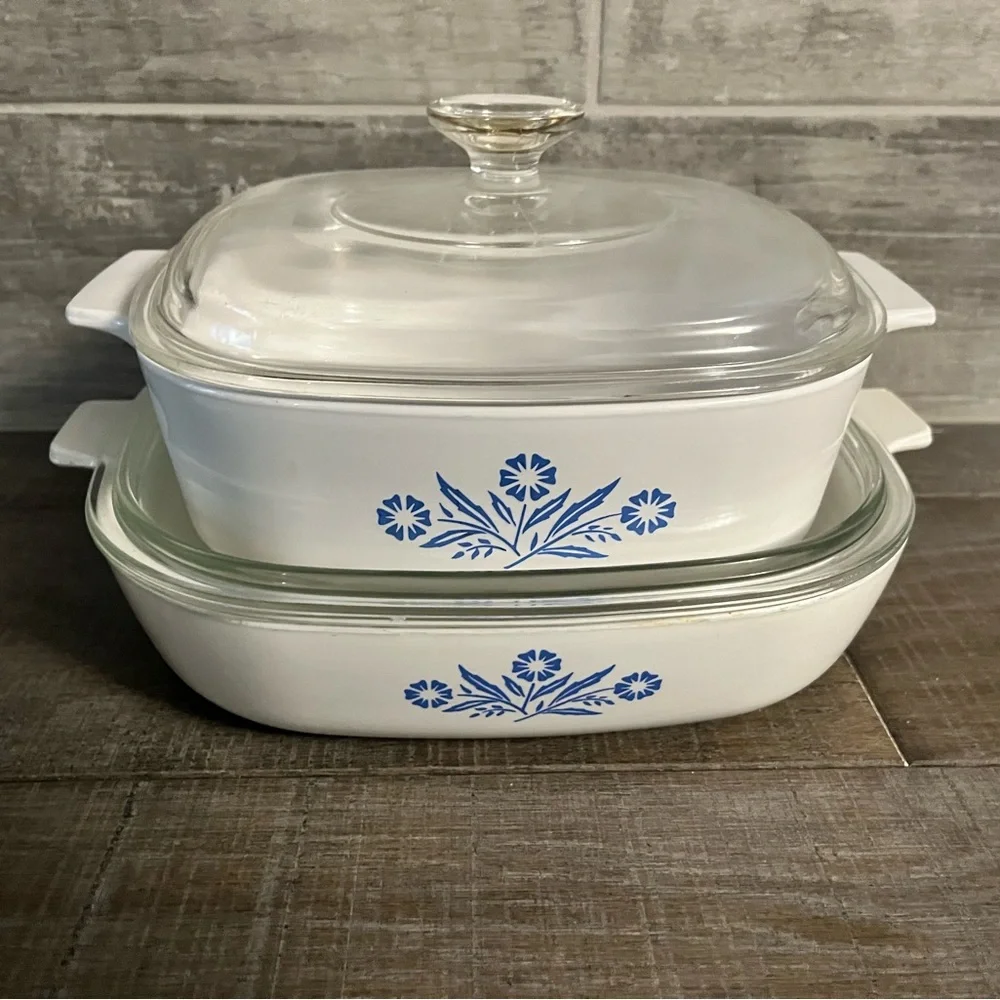Vintage Corning Ware Blue Cornflower 3 caseroles with lid (6 pcs )